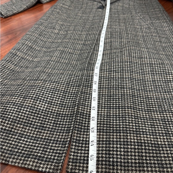 Evereve Black and Gray Trench Coat - Picture 10 of 11